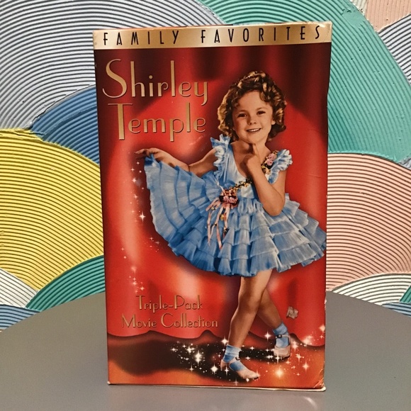 m*♡様 Shirley Temple 8x10 Print Shirley Temple Cute Little Shirley with Her Doll